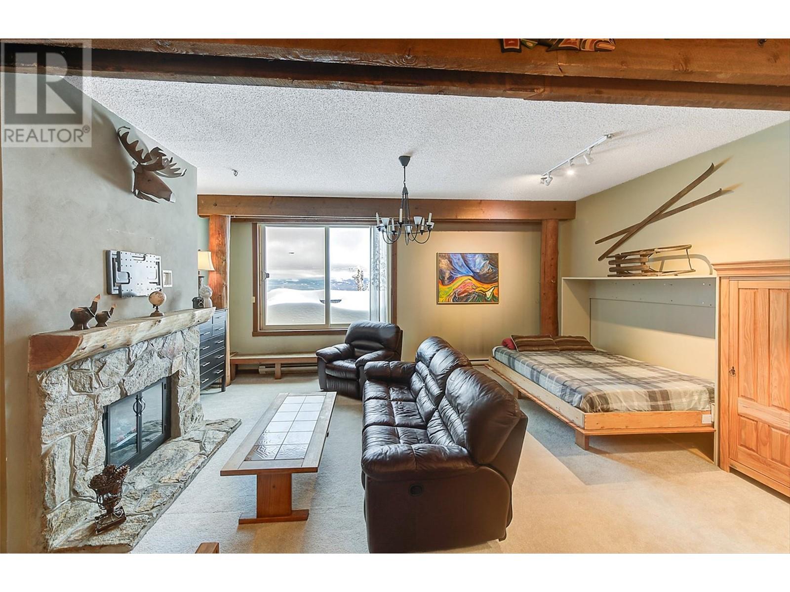 402 7470 Porcupine Road, Big White