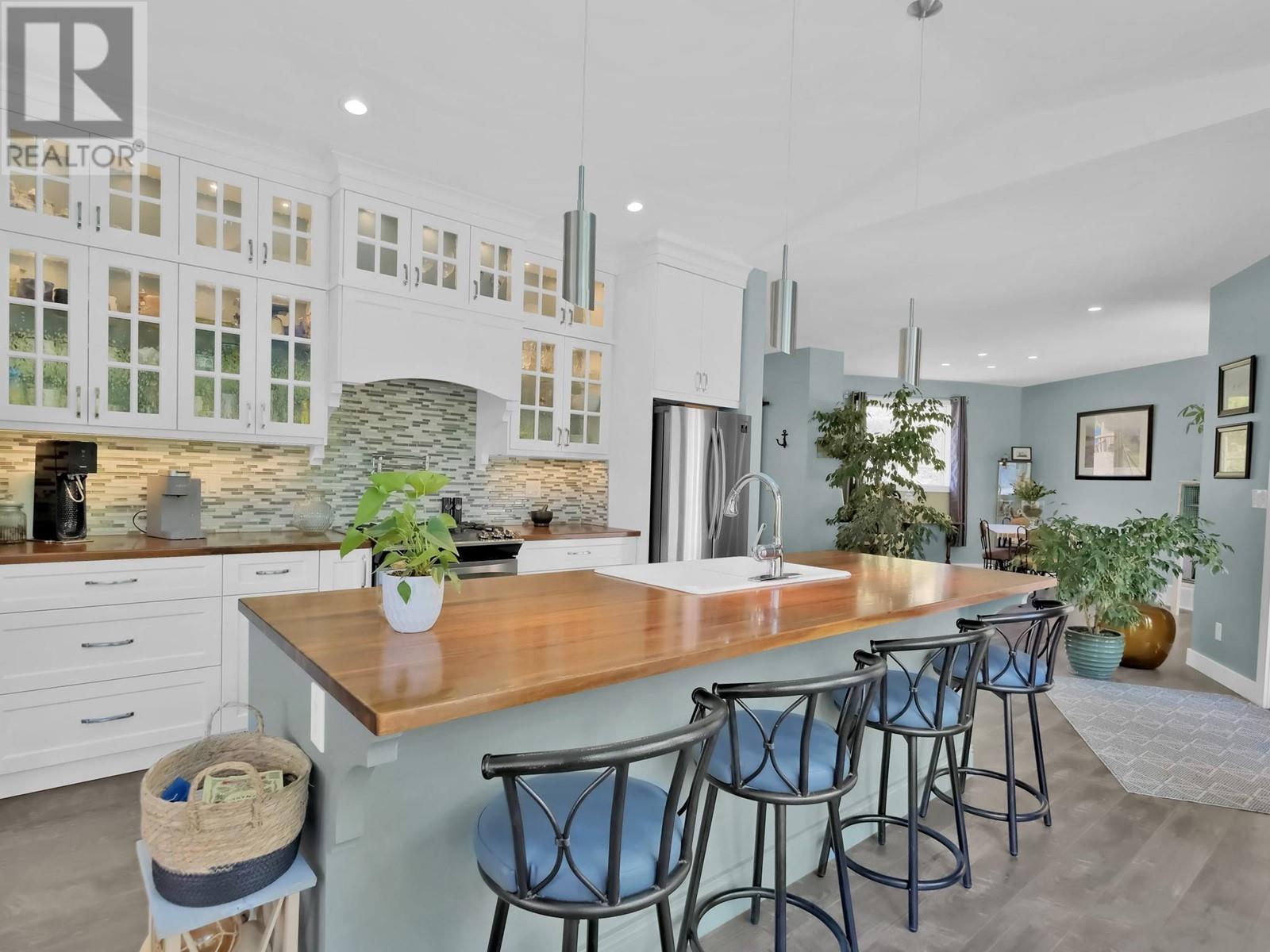  153 Smythe Drive, Penticton