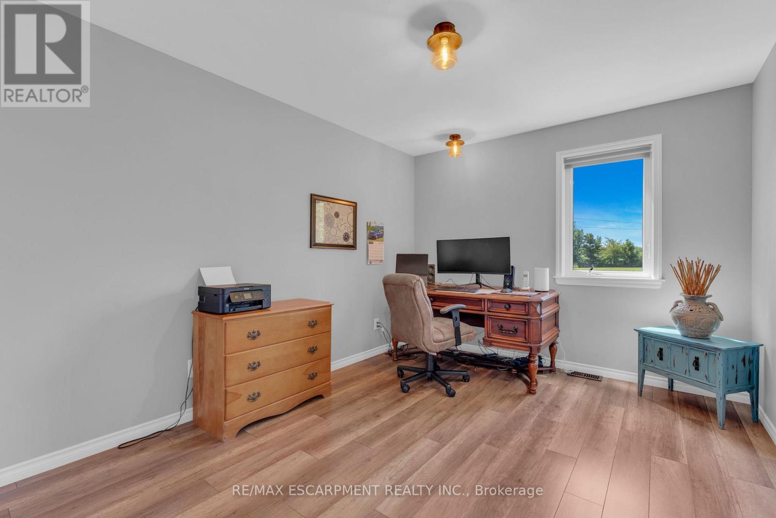 Photo 21 of 6724 Elcho Road, West Lincoln ON