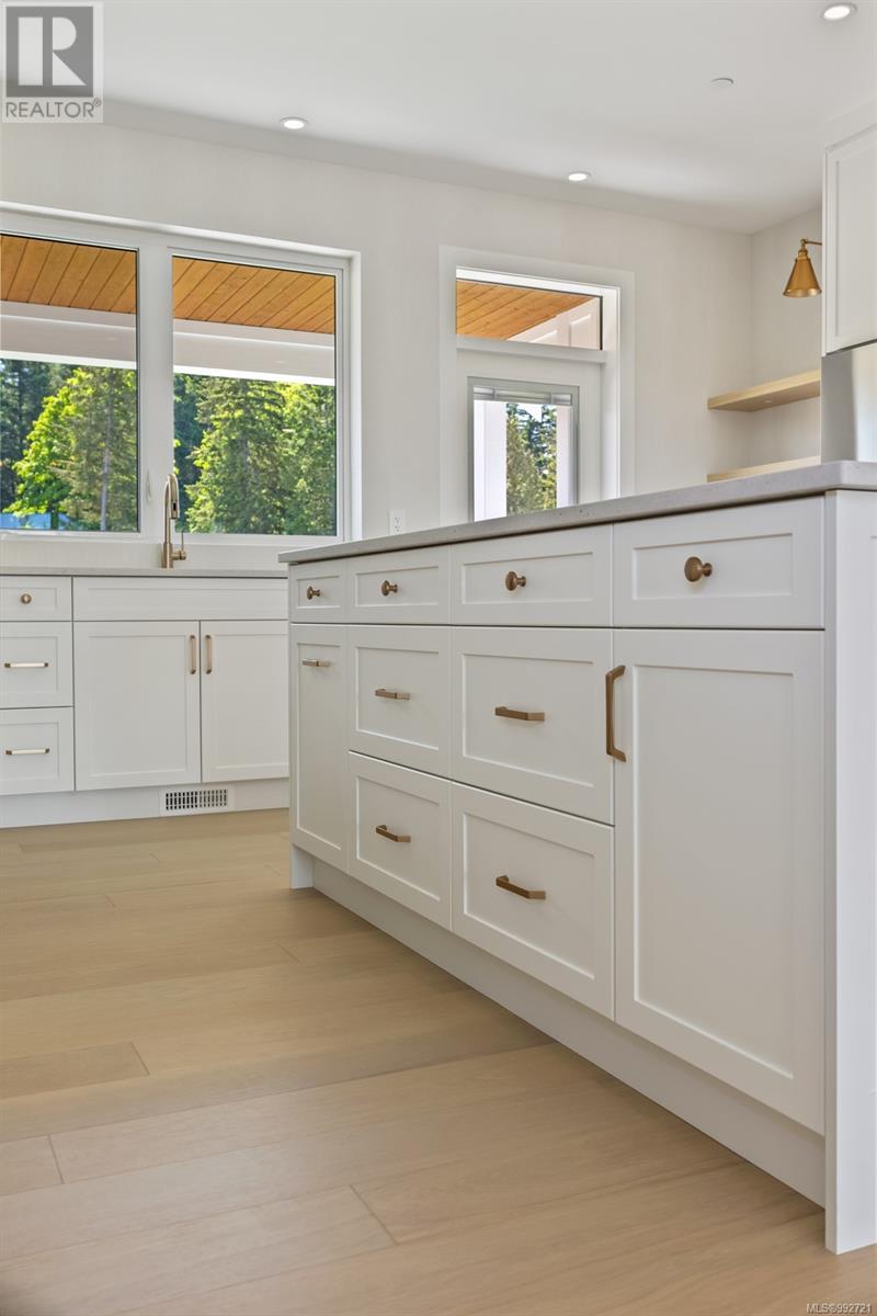 1757 Crown Isle Blvd, Courtenay real estate listing 992721