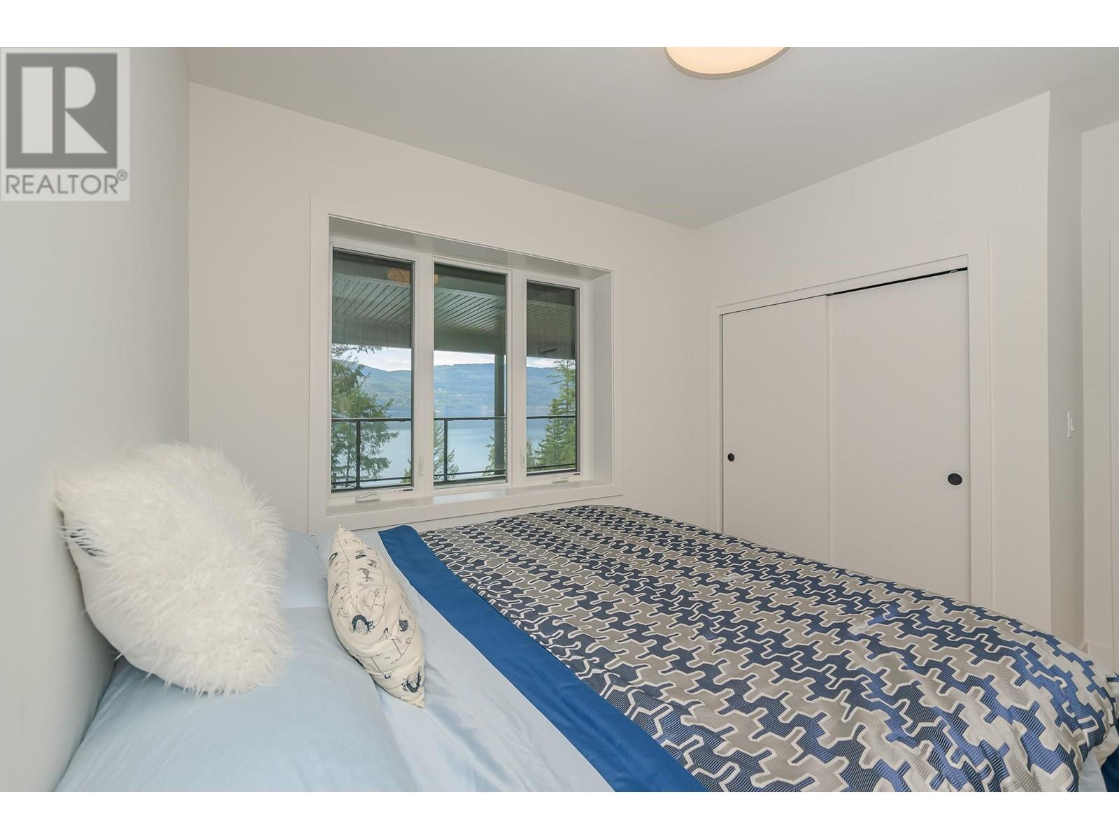 7750 Golf Course Road - 36