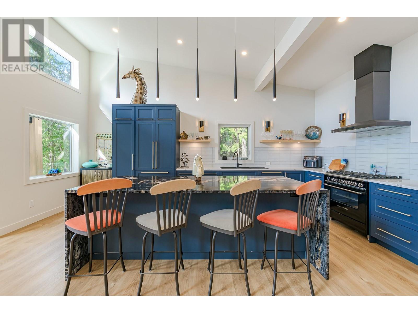 7750 Golf Course Road - 19