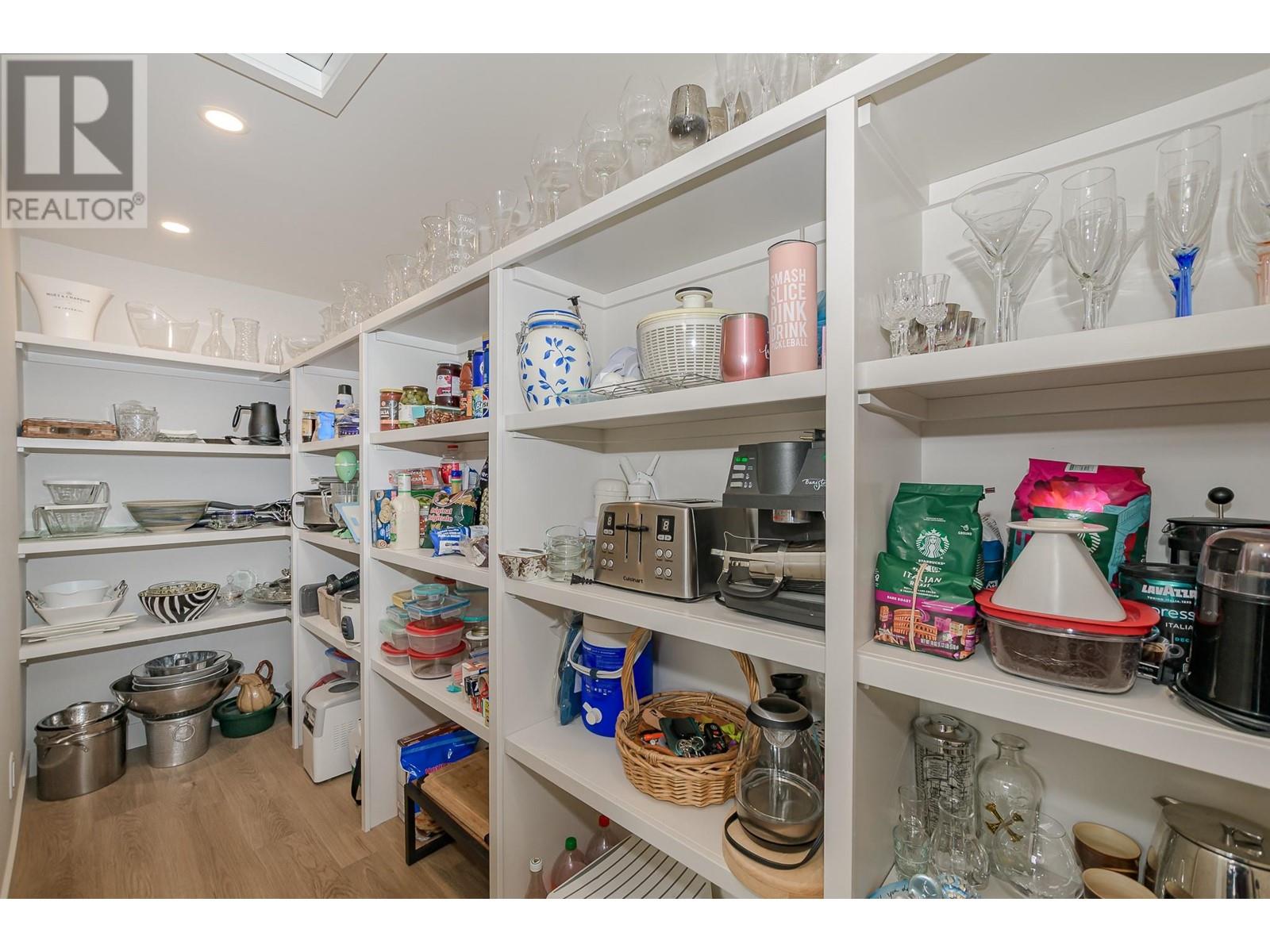 7750 Golf Course Road - 26