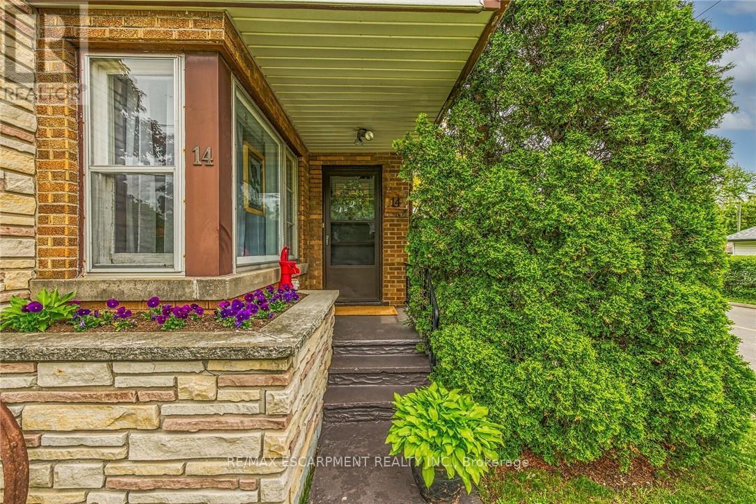 Photo 31 of 14 Sherring Street N, Haldimand ON