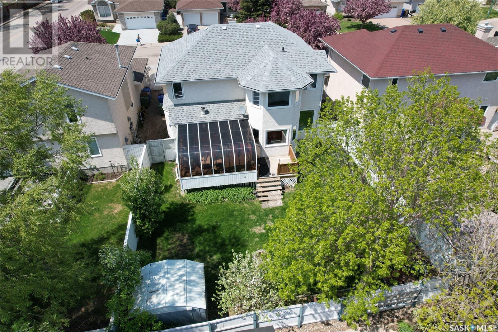 Single Family House 2 Level for Sale in  Deiter BAY Regina 