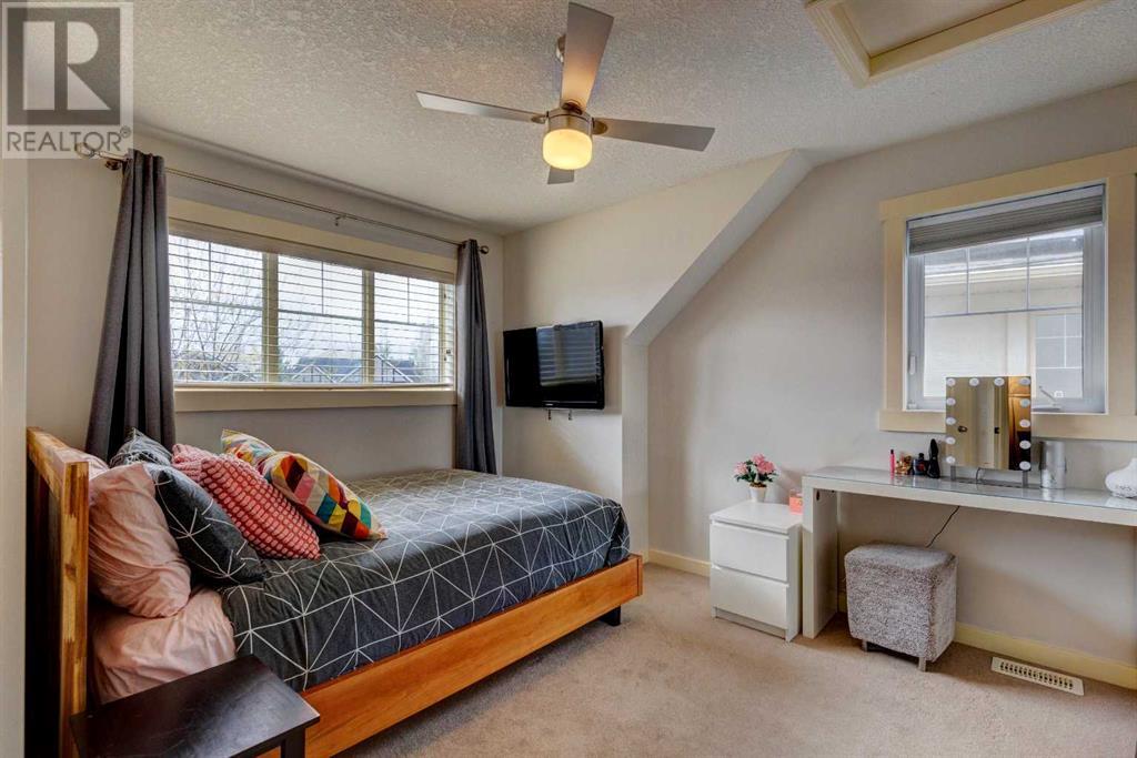 Single Family House Bungalow for Sale in  Chapala Point SE Chaparral Calgary 