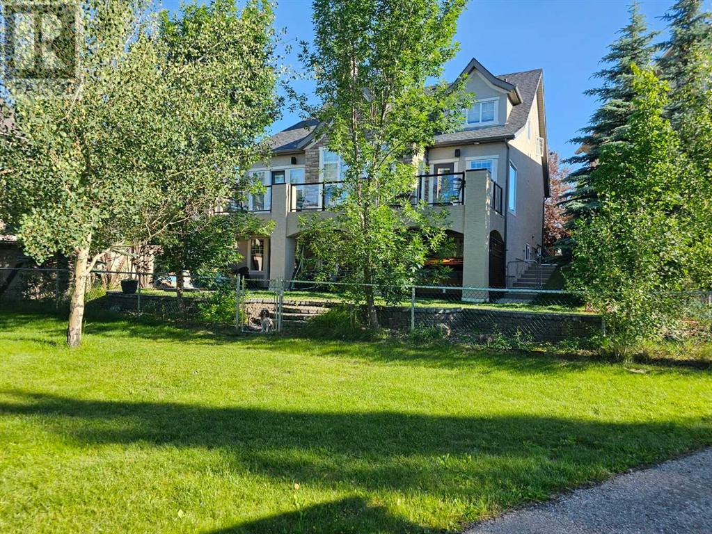 Single Family House Bungalow for Sale in  Chapala Point SE Chaparral Calgary 