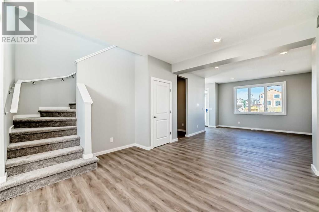 Single Family House for Sale in  Bartlett Way SE Rangeview Calgary 