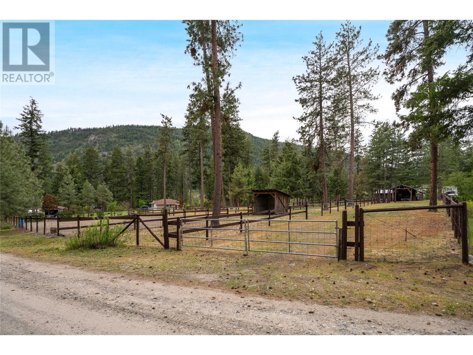 4635 Trepanier Road, Peachland