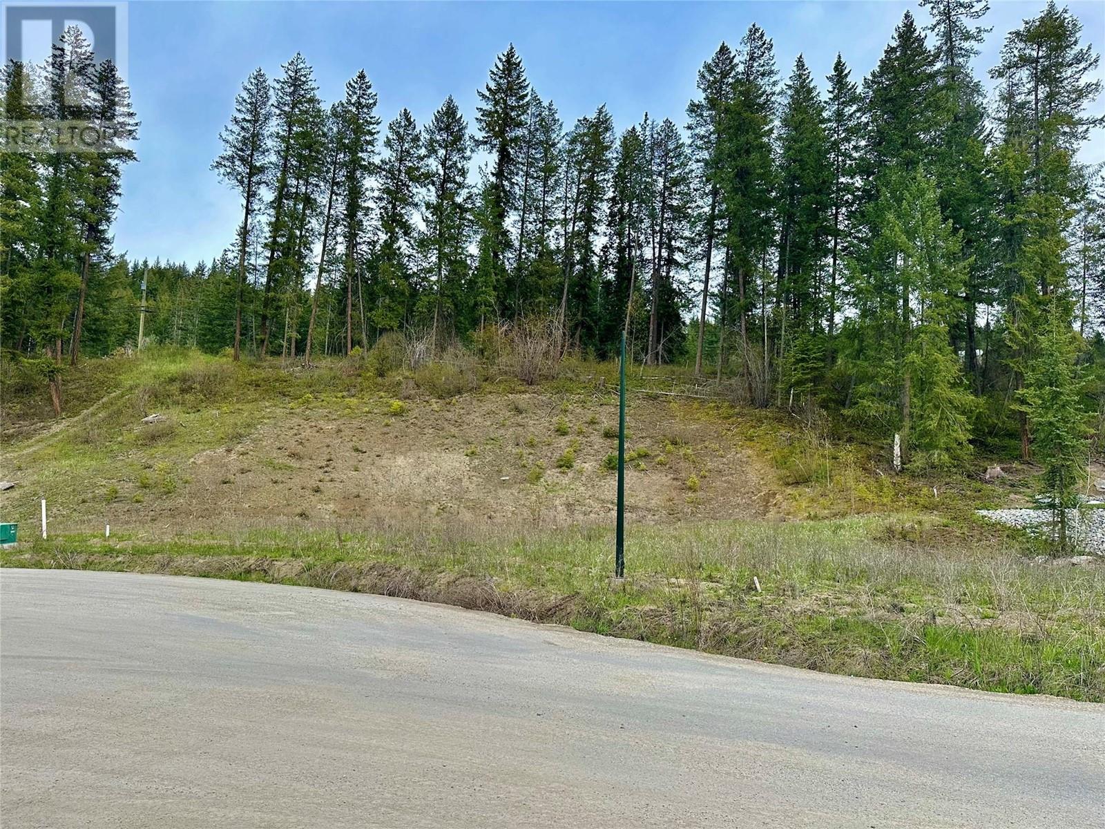 Photo 1 of 2494 Fox Glen Way, Blind Bay BC