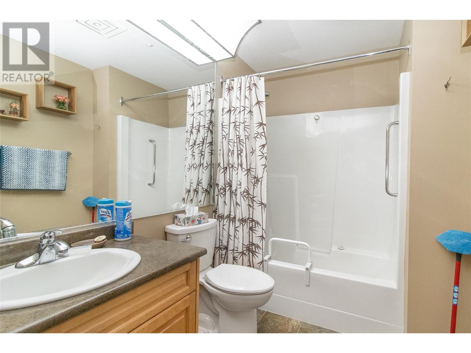 115A 1045 Sutherland Avenue, Kelowna