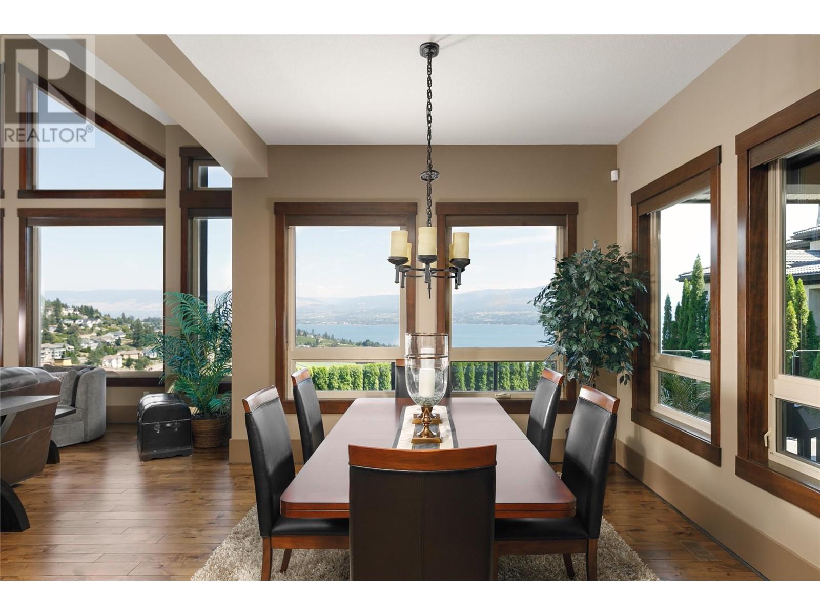 1528 Vineyard Drive, West Kelowna