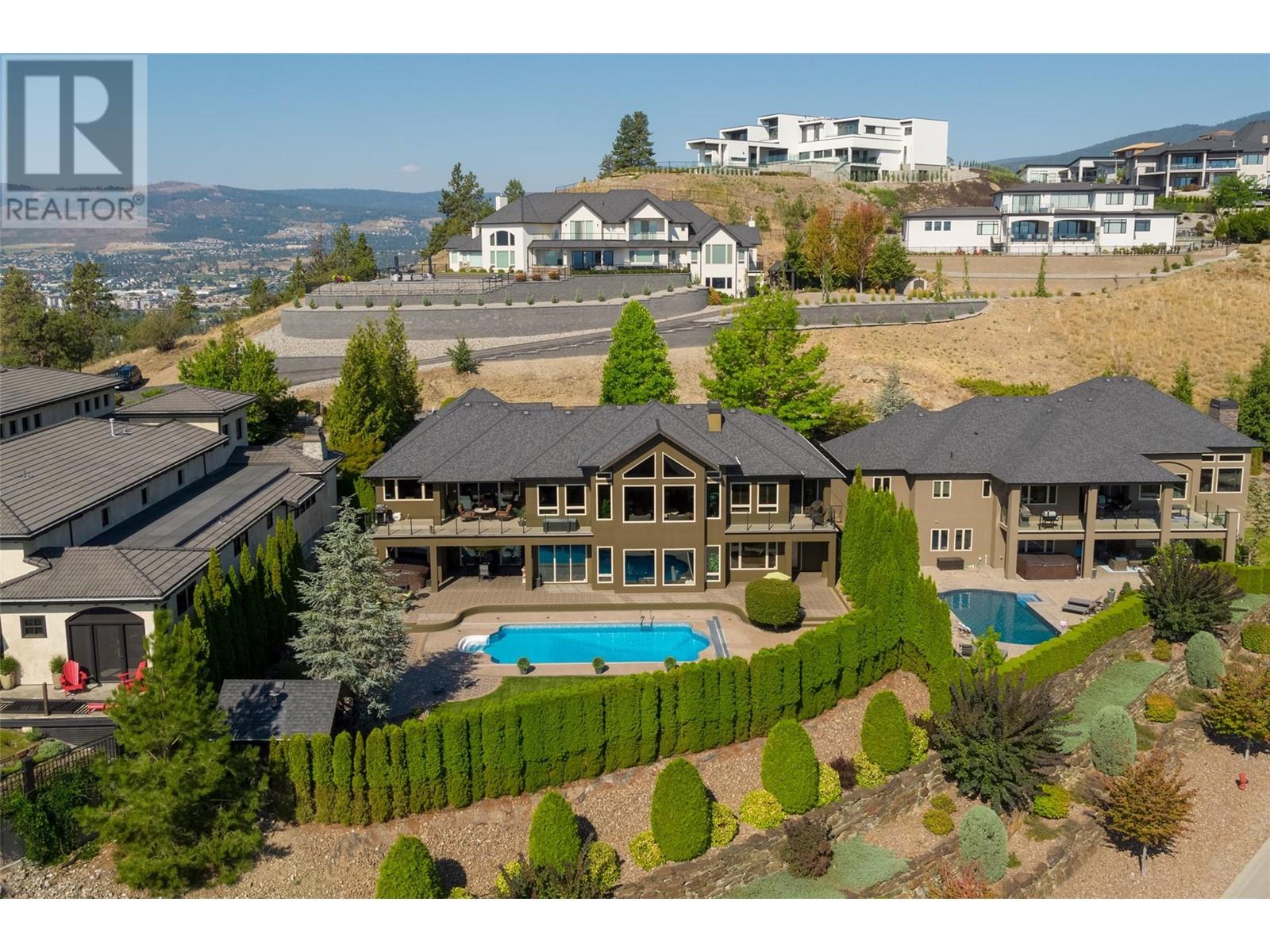 1528 Vineyard Drive, West Kelowna