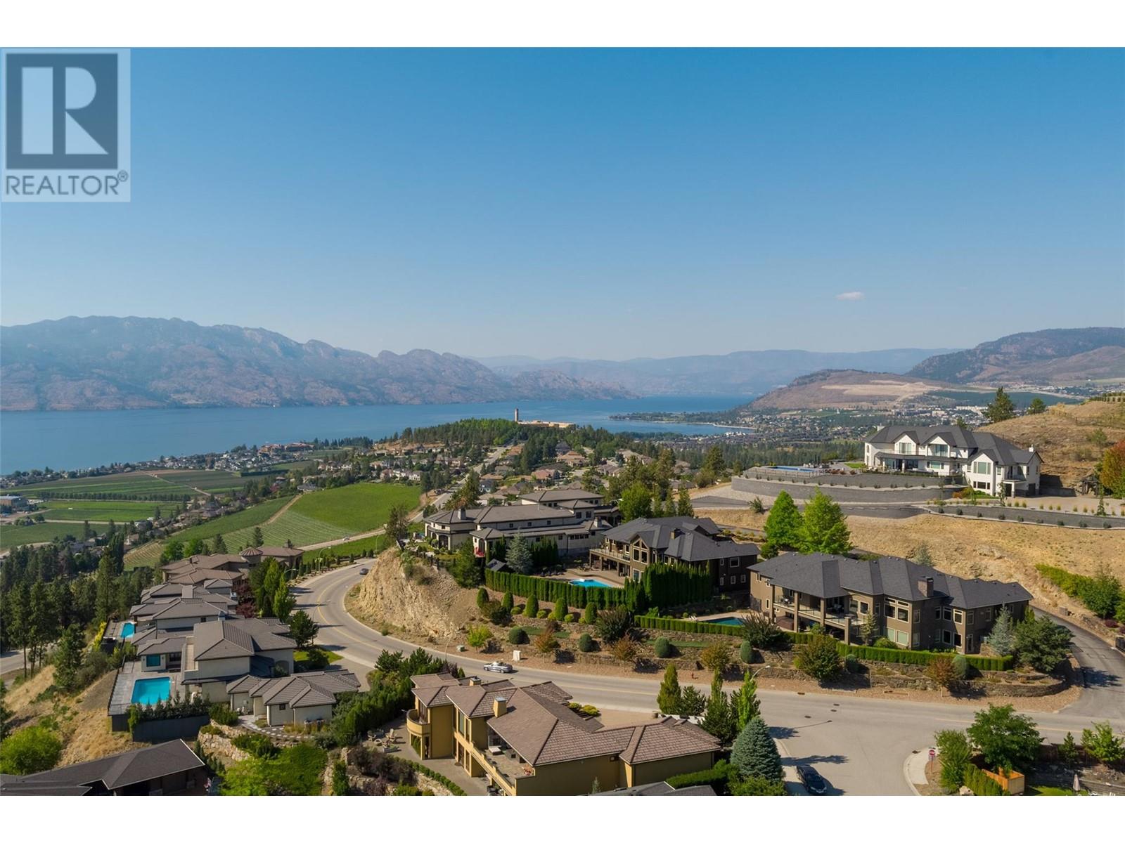 1528 Vineyard Drive, West Kelowna