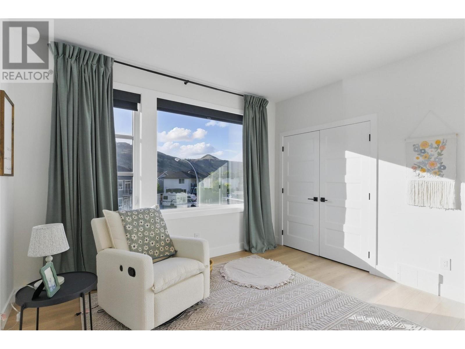 Photo 19 of 2744 Beachmount Crescent, Kamloops BC
