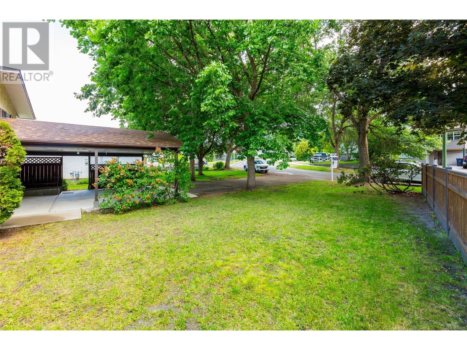  940 Dundee Road, Kelowna