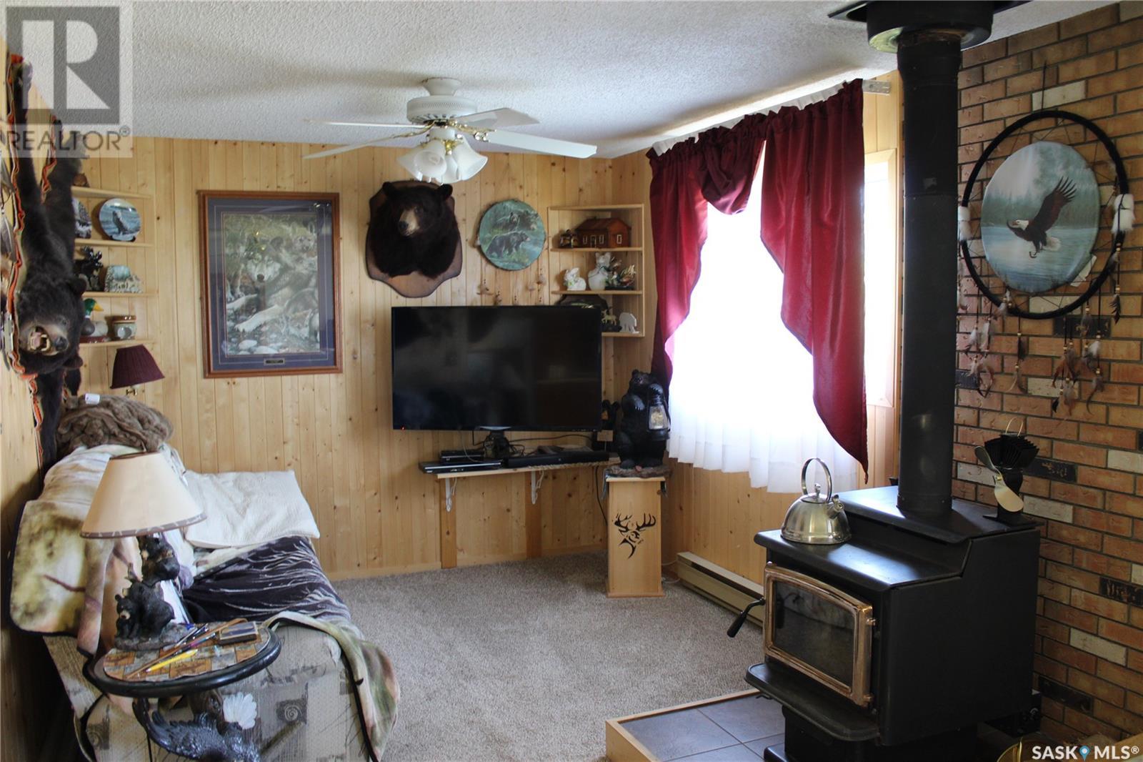 Photo 8 of Hiske Acreage, Estevan Rm No 5 SK