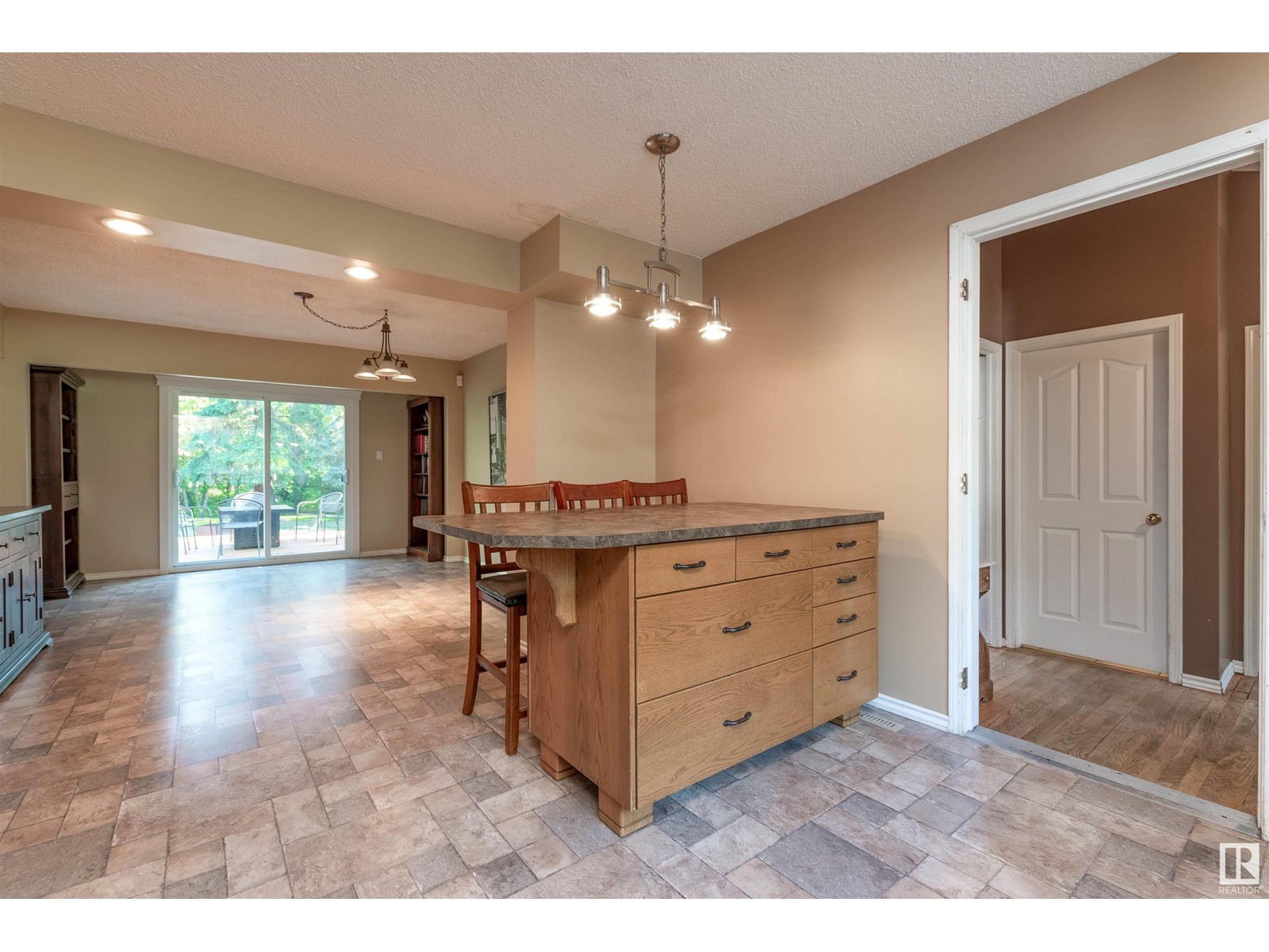 Photo 50 of 253 52310 Rge Road 232, Rural Strathcona County AB