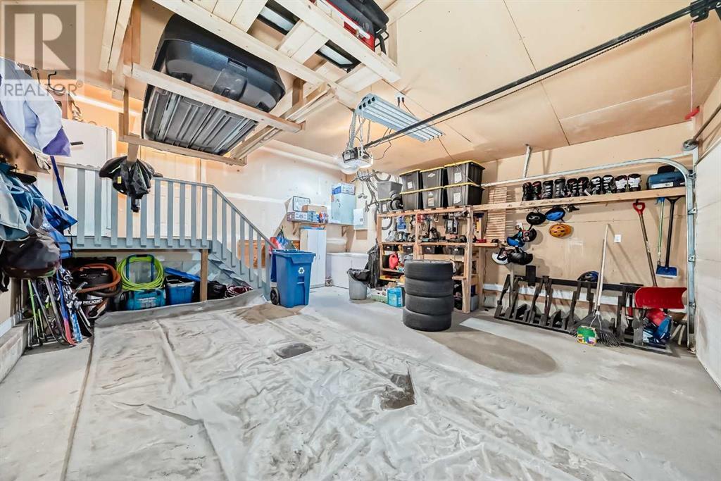 Single Family House for Sale in  Tuscarora Close NW Tuscany Calgary 