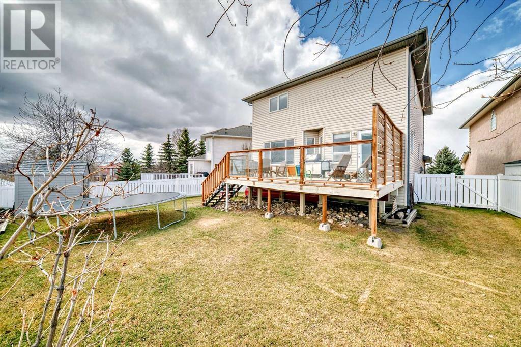 Single Family House for Sale in  Tuscarora Close NW Tuscany Calgary 