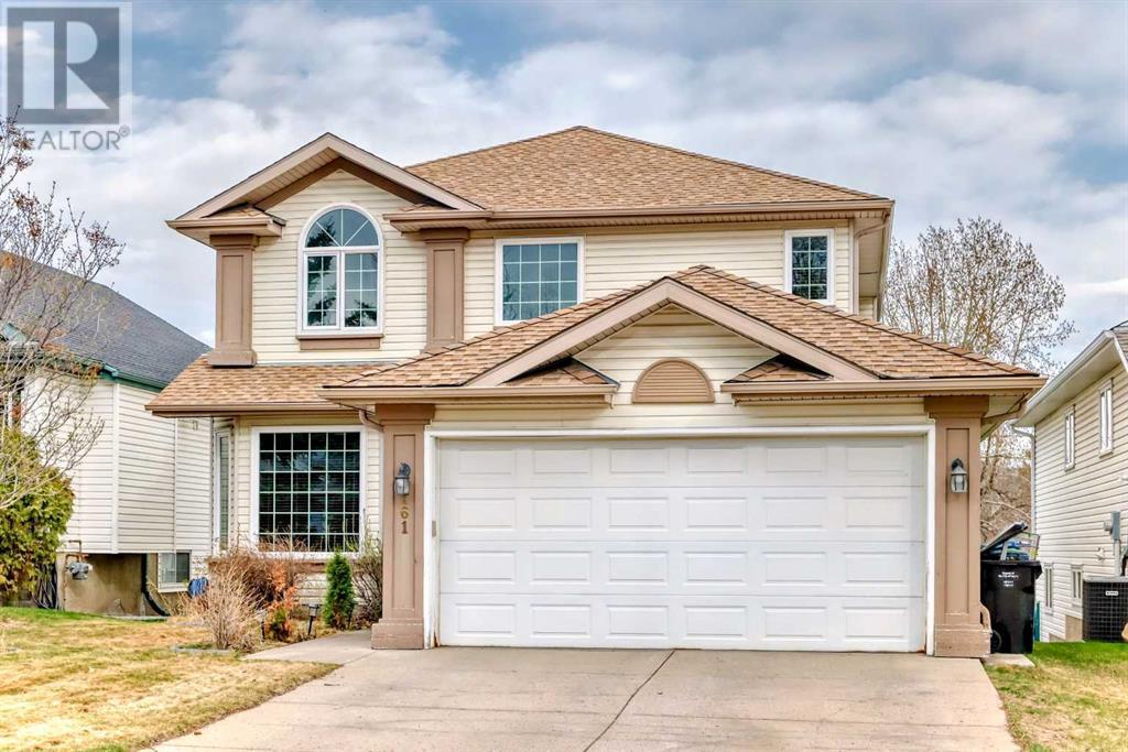 Single Family House for Sale in  Douglasview Rise SE Douglasdale/Glen Calgary 