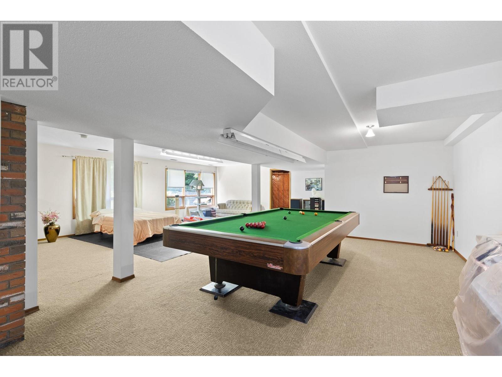  6210 50 Street Northeast, Salmon Arm