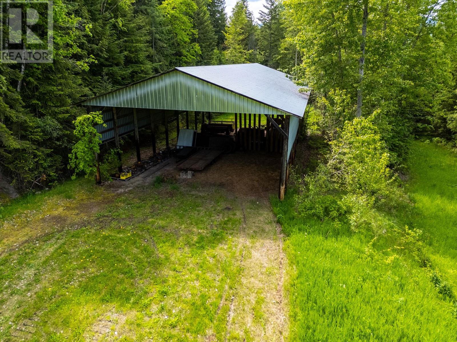  6210 50 Street Northeast, Salmon Arm