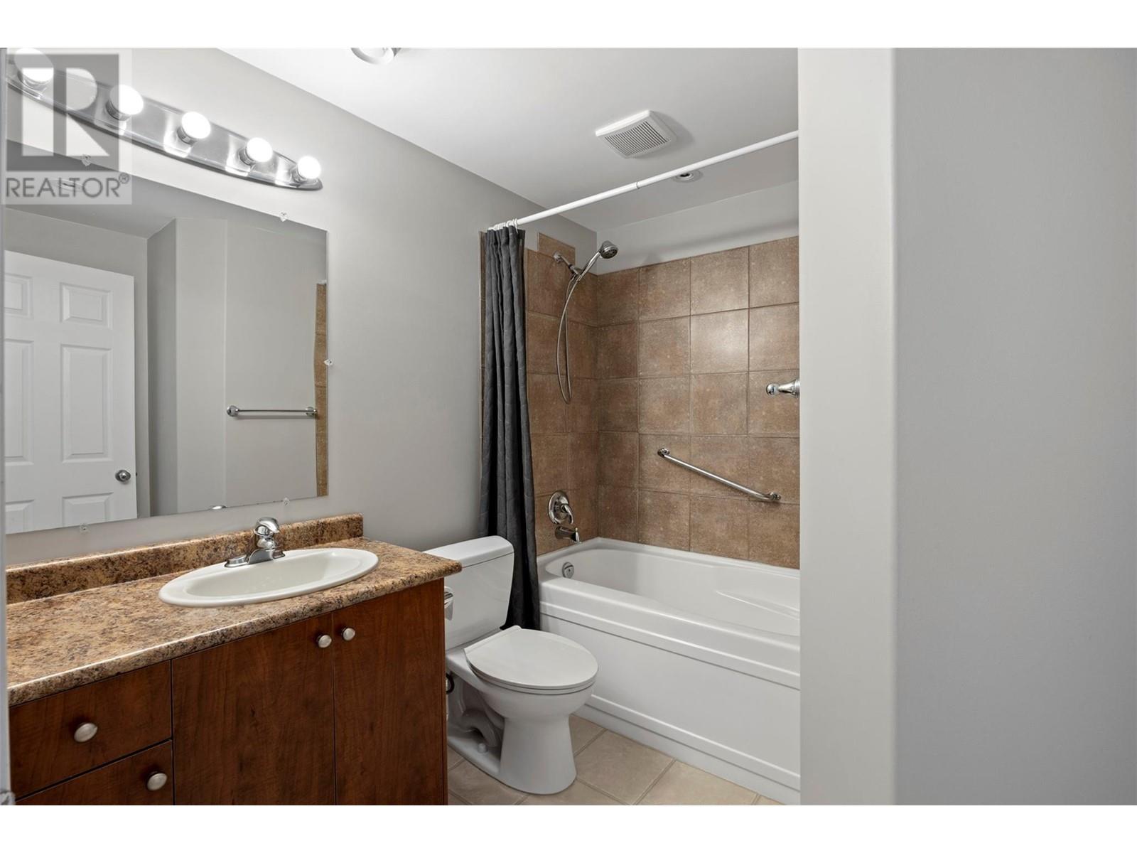  2039 Cornerstone Drive, West Kelowna