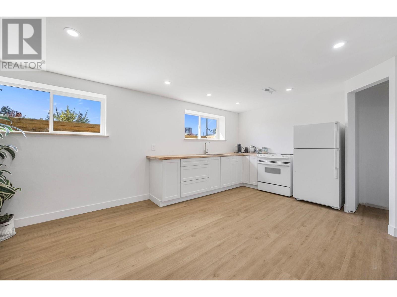 1224 LAWSON AVENUE - Image 30
