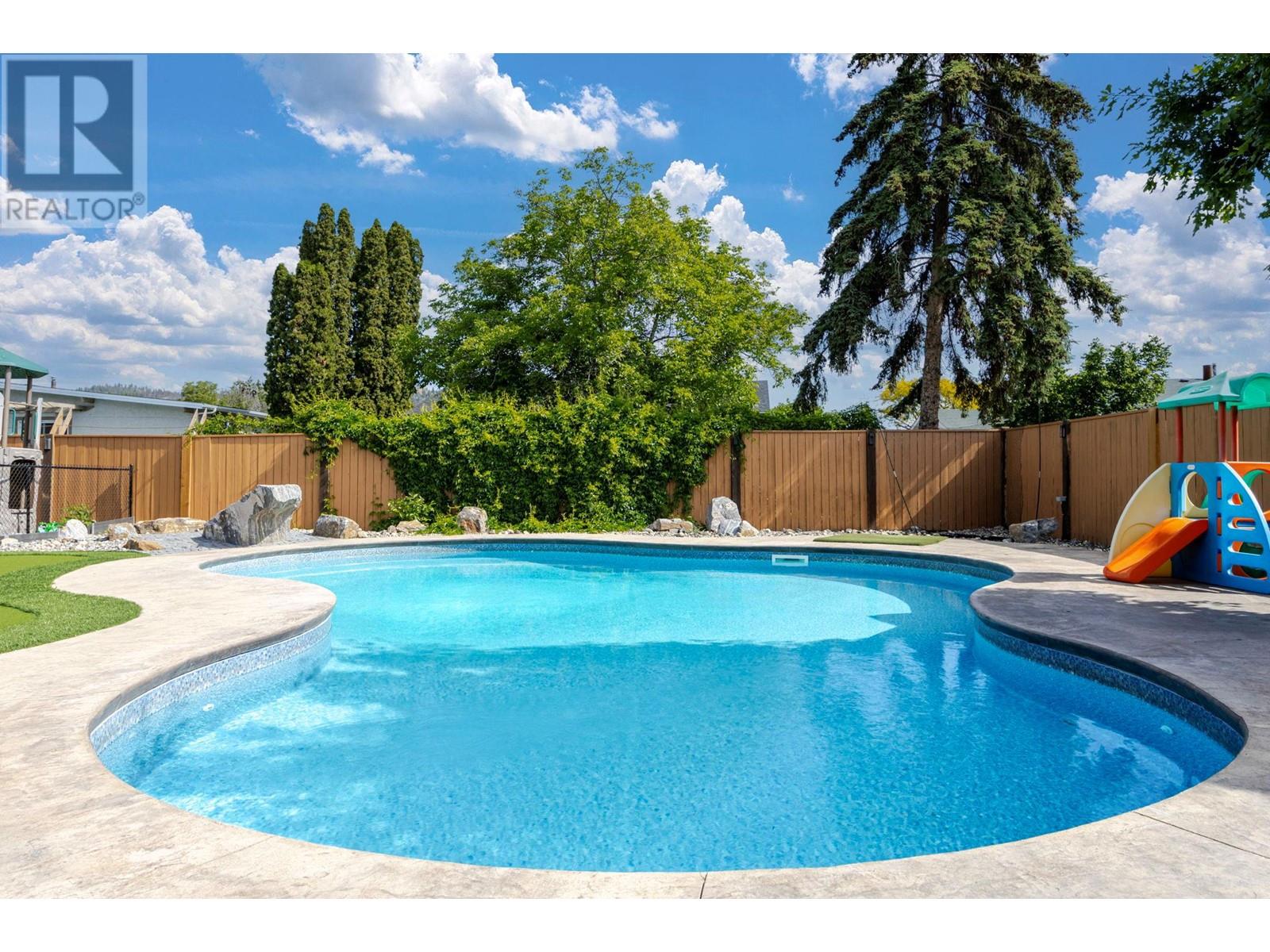 1224 LAWSON AVENUE - Image 50