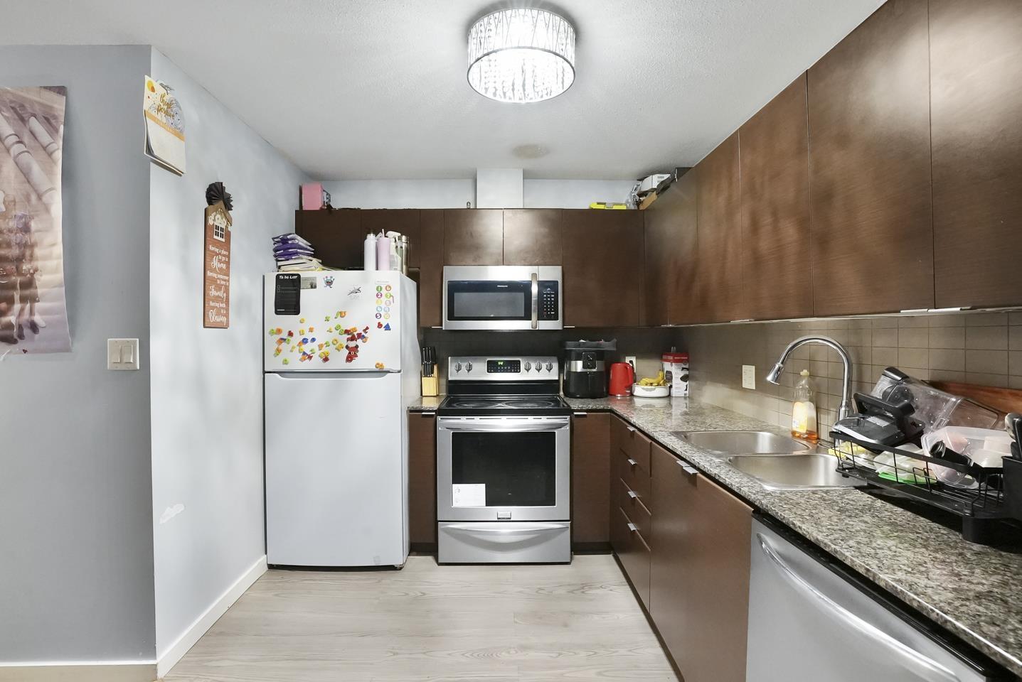 Photo 9 of 501 13618 100 Avenue, Surrey BC
