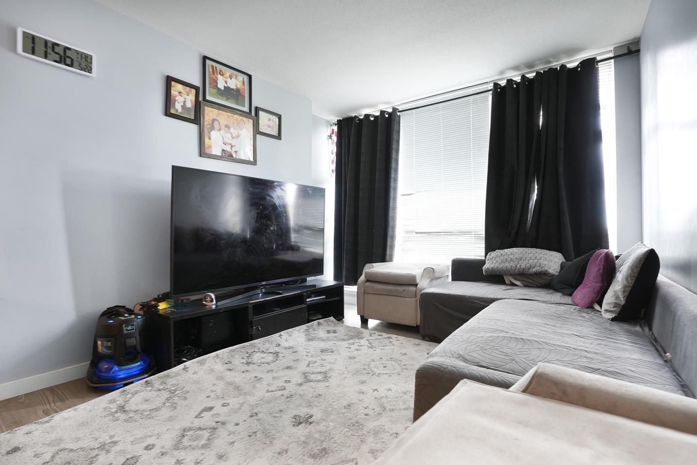 Photo 2 of 501 13618 100 Avenue, Surrey BC