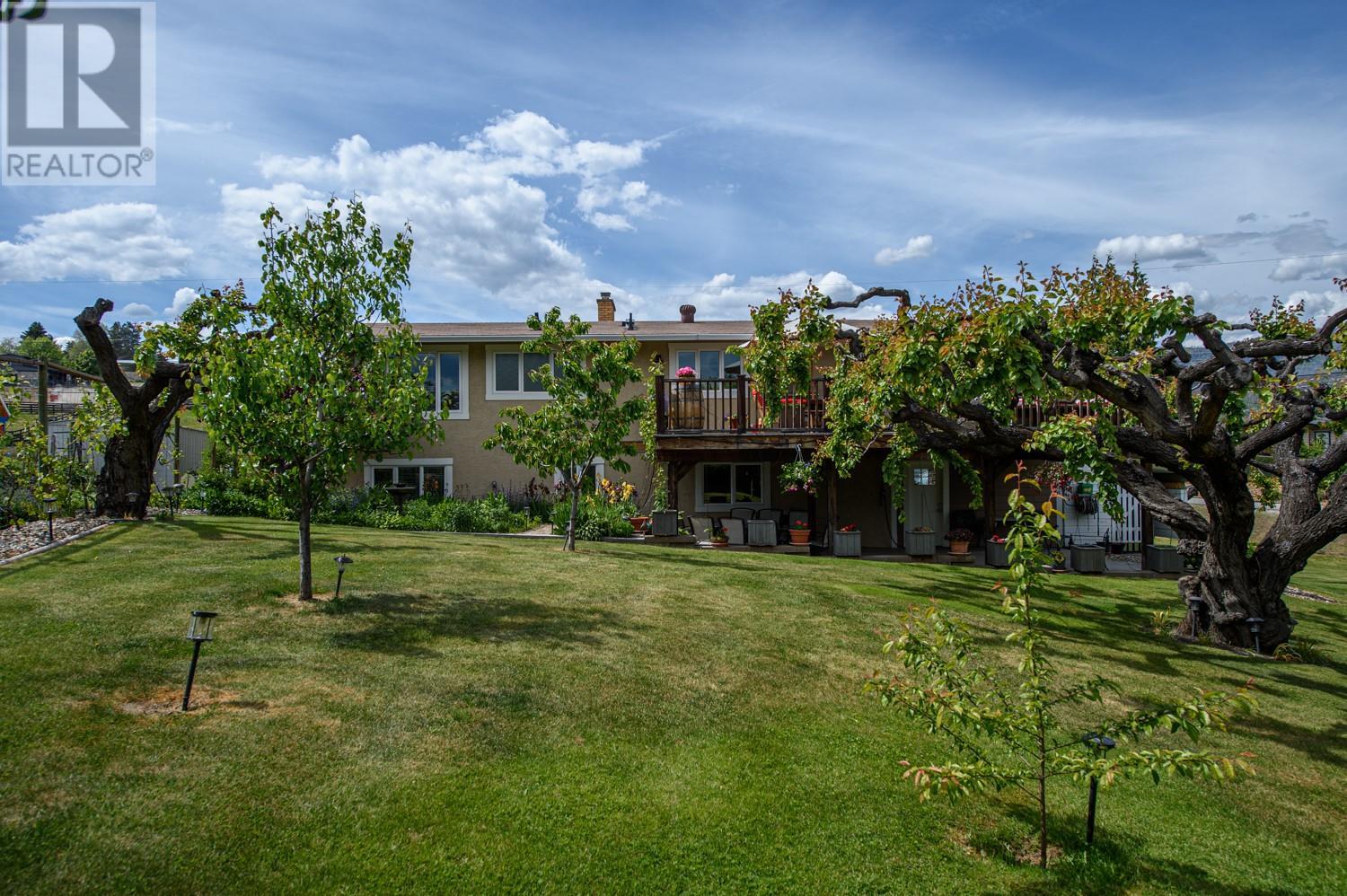  2475 Hayman Road, West Kelowna