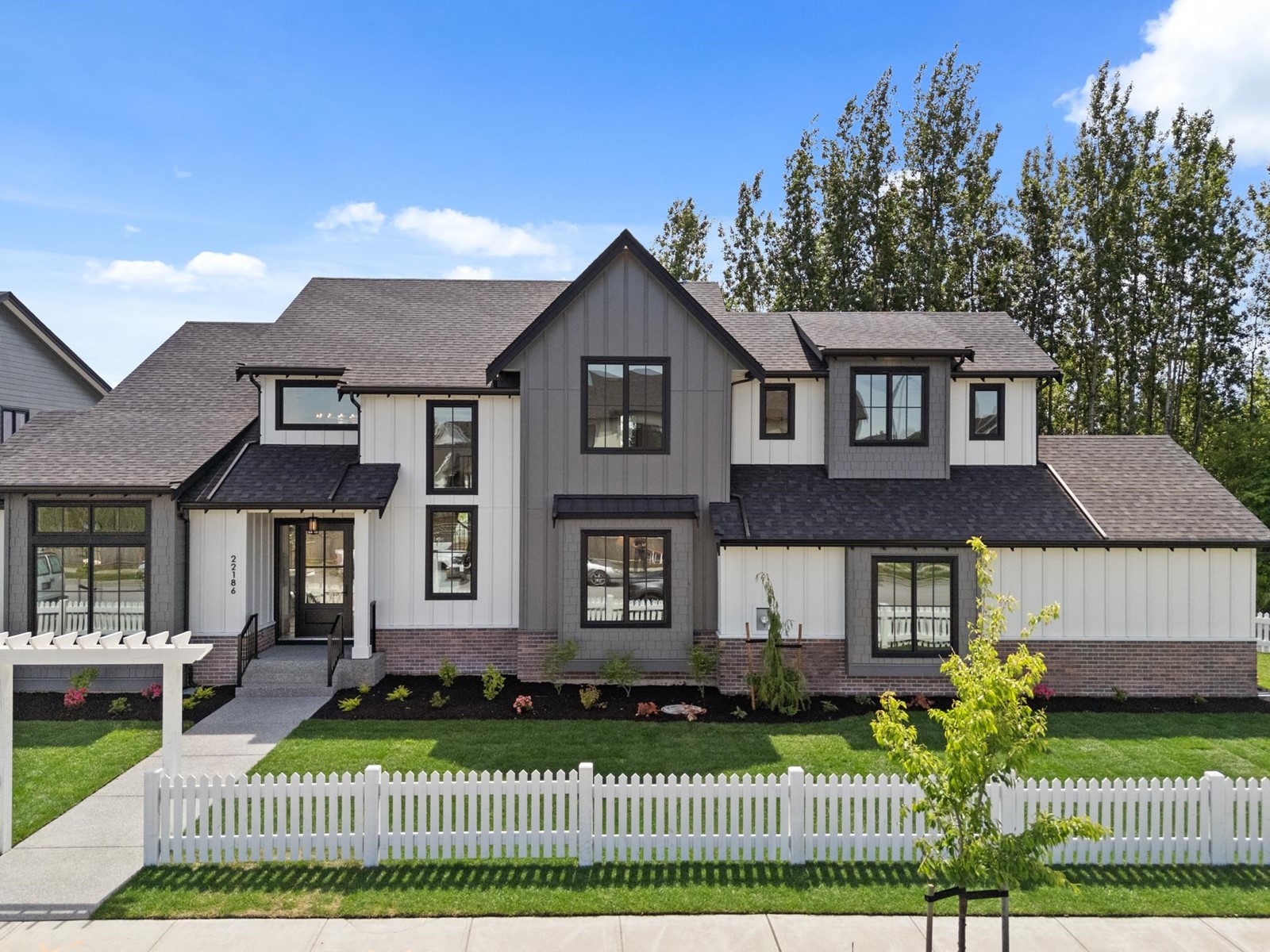 Photo 1 of 22186 44 Avenue, Langley BC