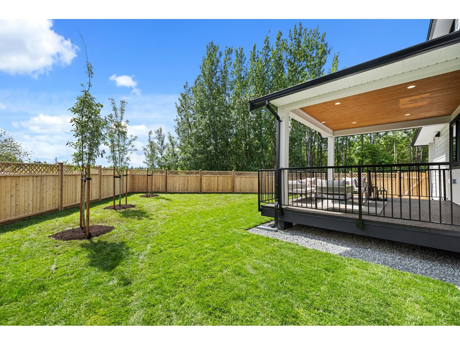 Photo 37 of 22186 44 Avenue, Langley BC