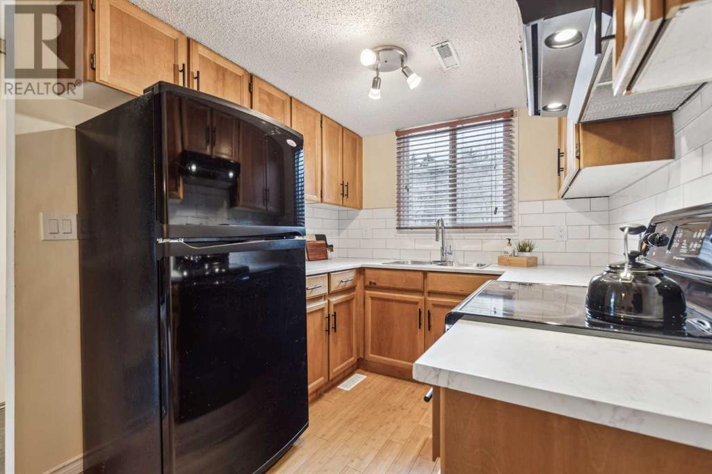 Single Family House for Sale in   Grier Avenue NE Greenview Calgary 