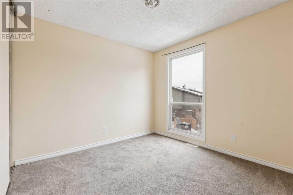 Single Family House for Sale in   Grier Avenue NE Greenview Calgary 
