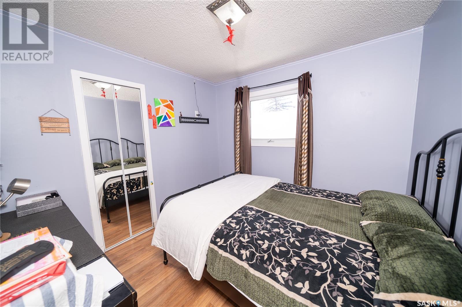 Photo 9 of 1405 Macpherson Avenue, Regina SK