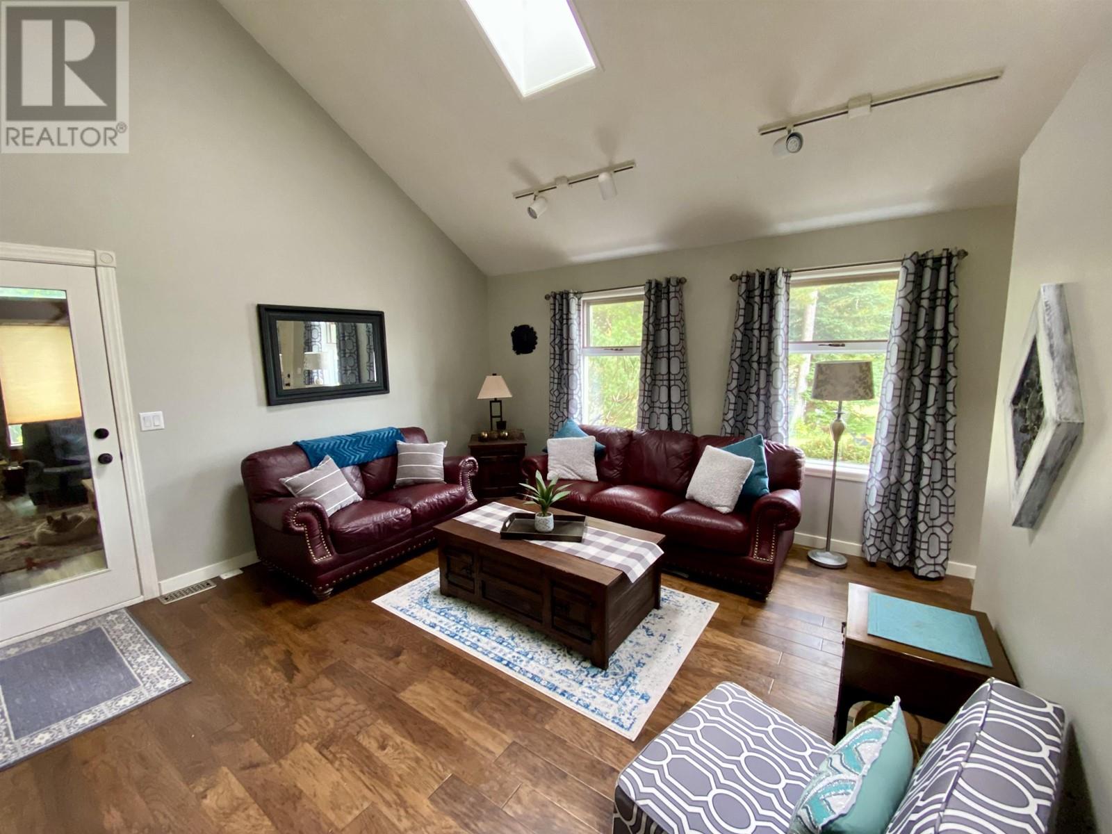 1500 ASH STREET, Valemount