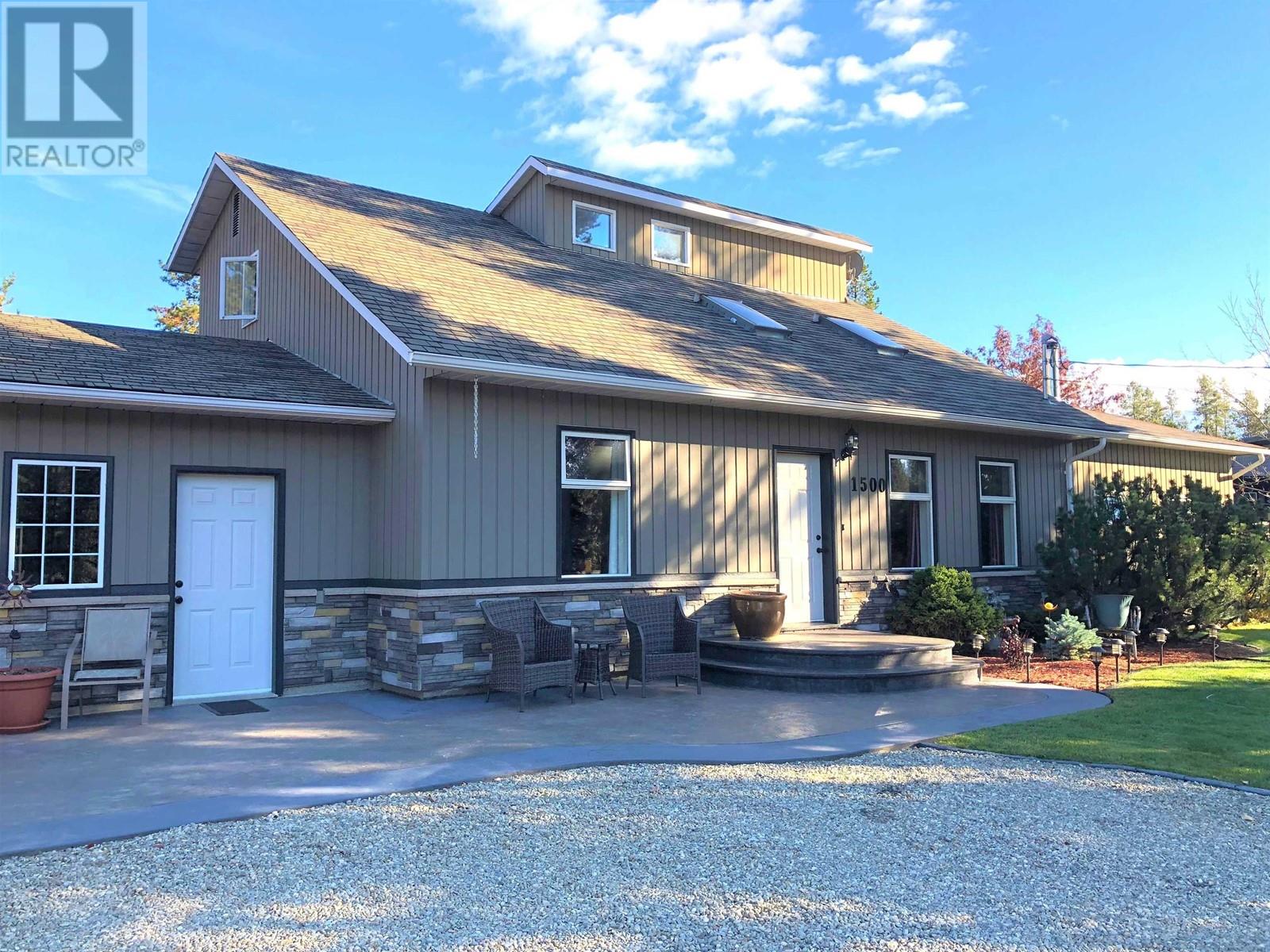 1500 ASH STREET, Valemount