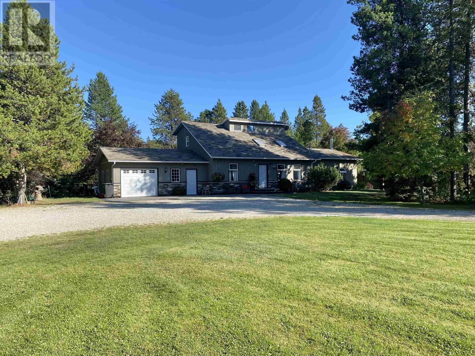 1500 ASH STREET, Valemount