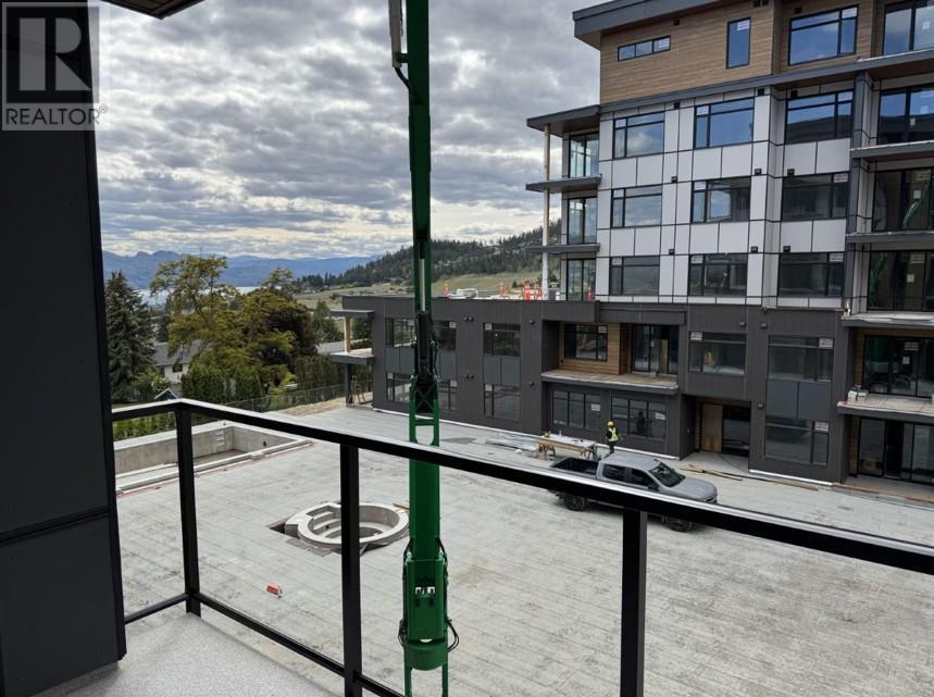 303 2750 Olalla Road, West Kelowna
