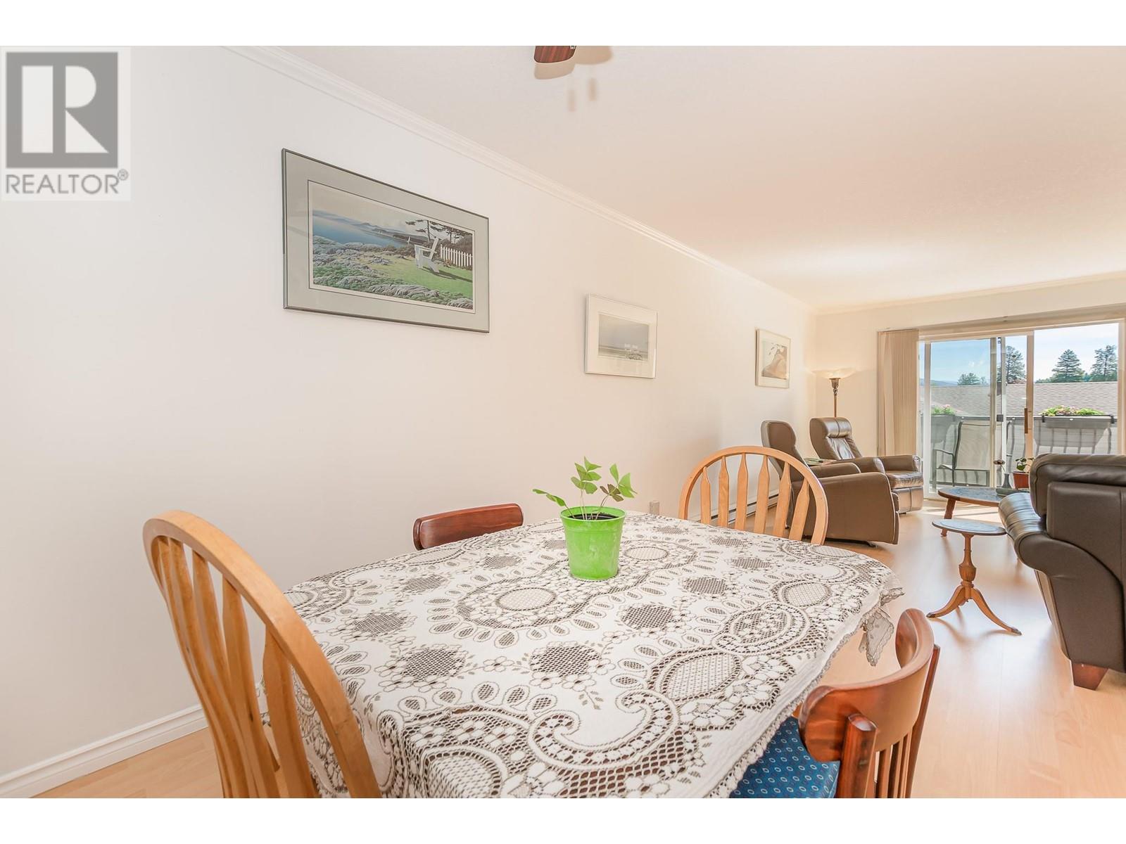 214 211 Kildonan Avenue, Enderby