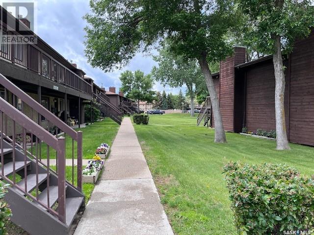 Photo 23 of 204 A 1350 Gordon Road, Moose Jaw SK