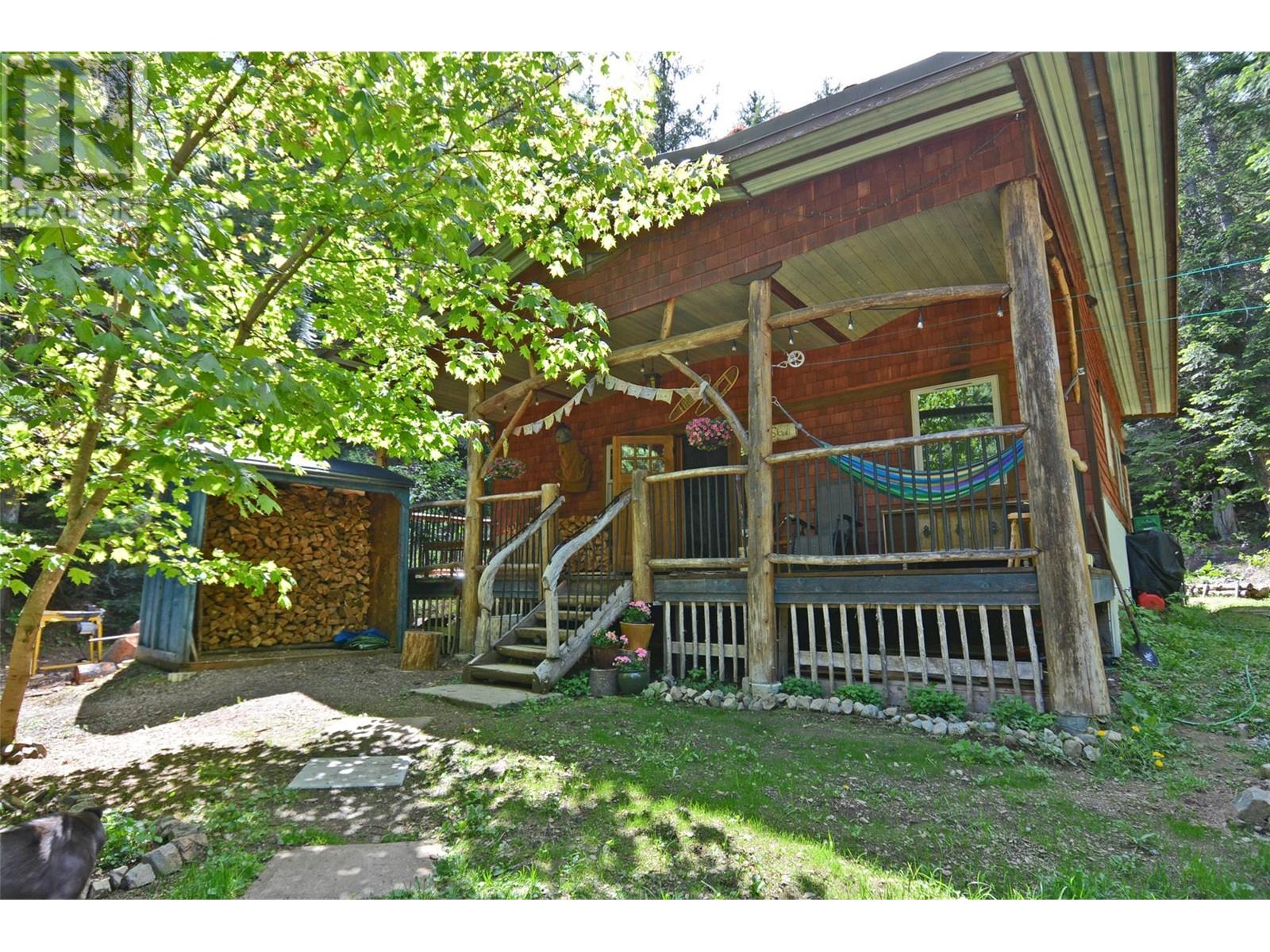 Photo 14 of 6610 6 Highway, Ymir BC
