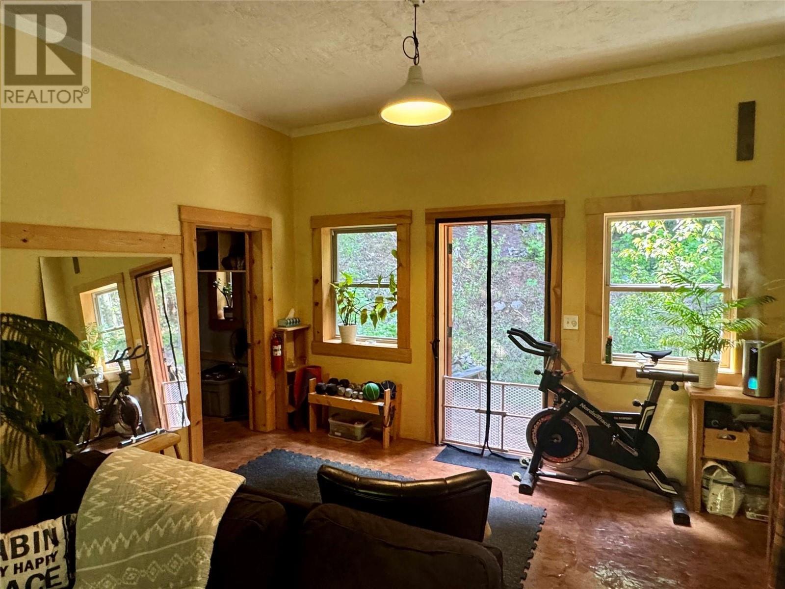 Photo 23 of 6610 6 Highway, Ymir BC