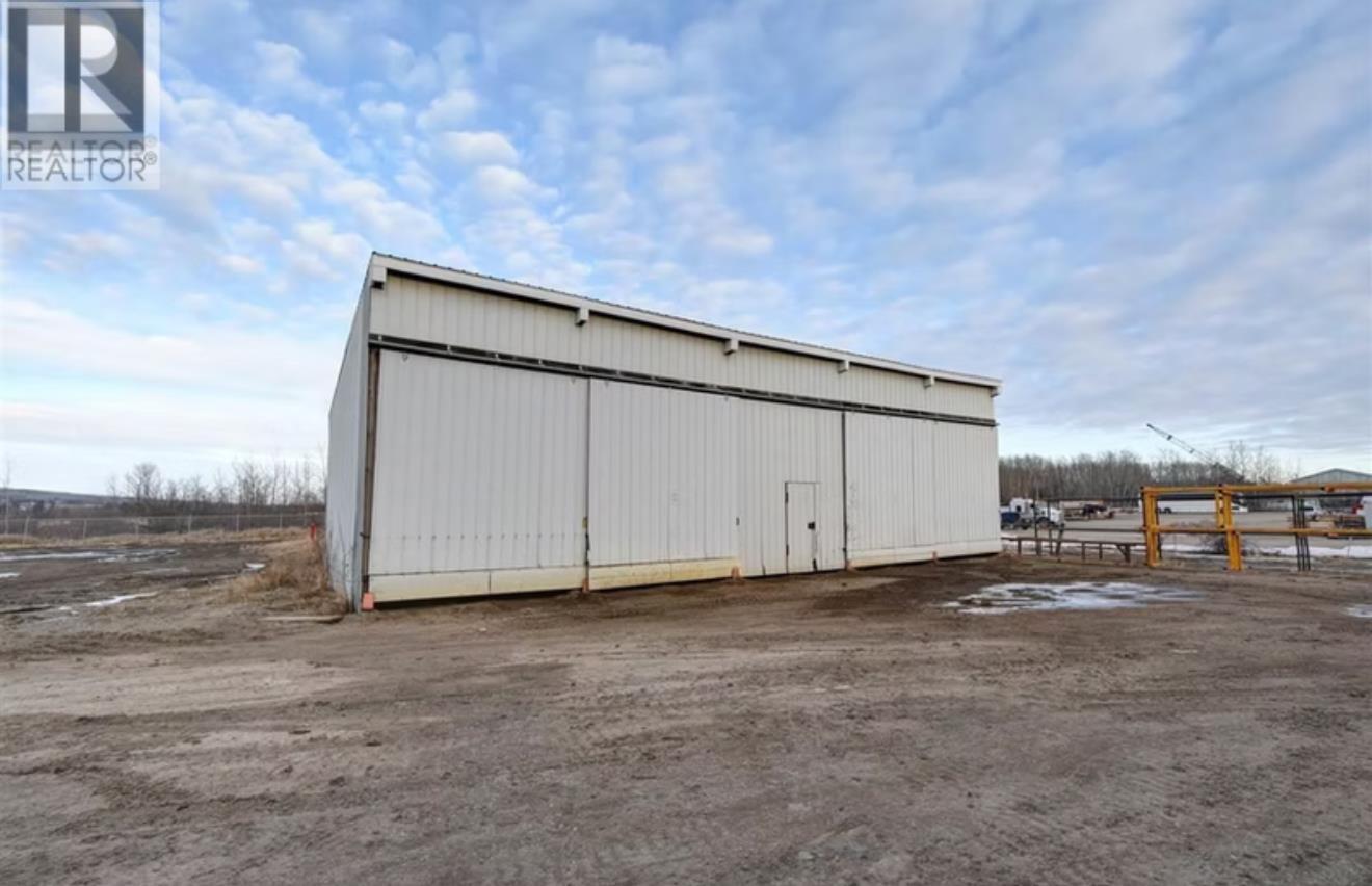 Photo 4 of 10344 Clairmont Frontage Road, Fort St John BC