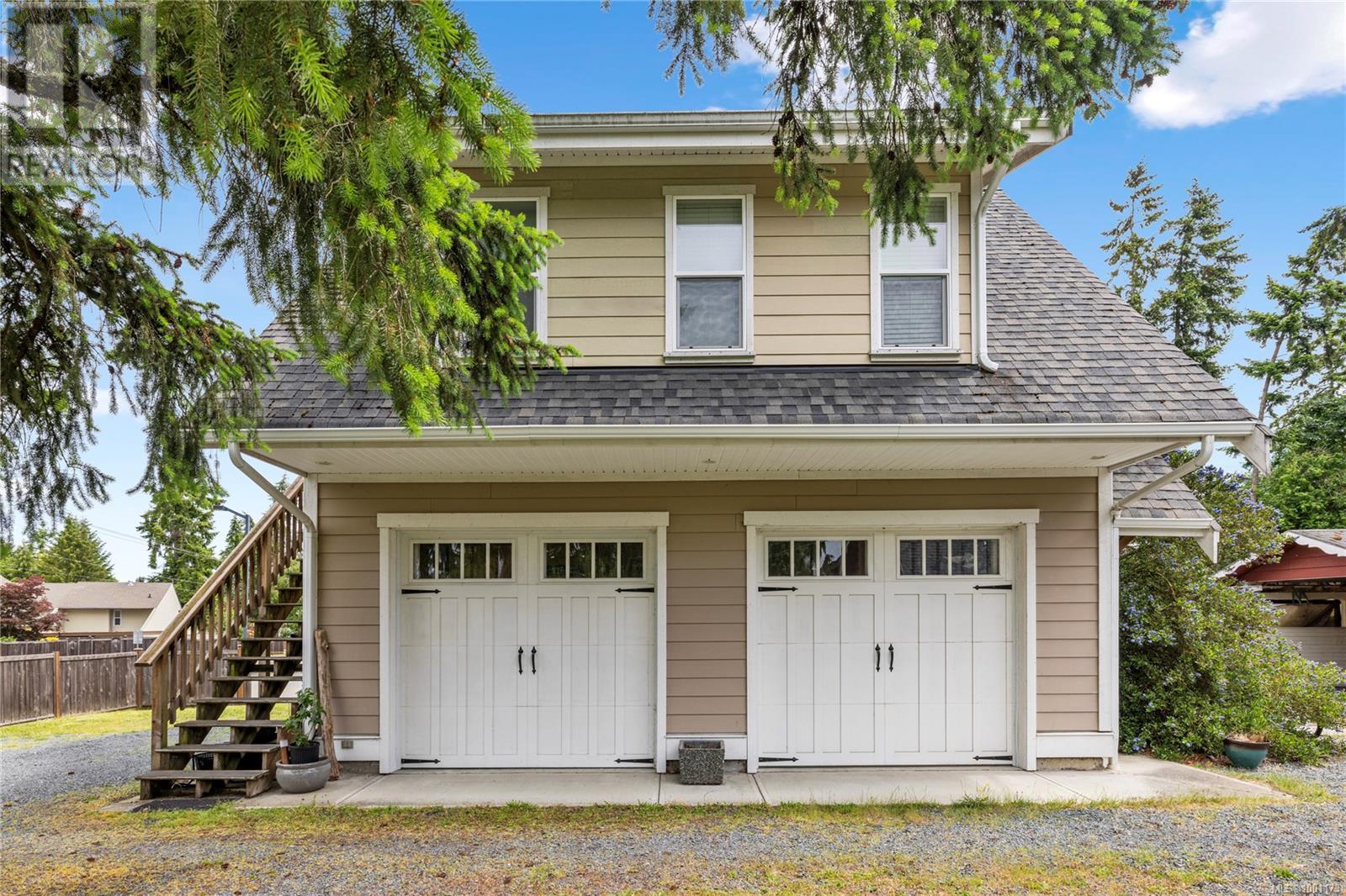 174 Stanford Ave E, Parksville real estate listing 1001173