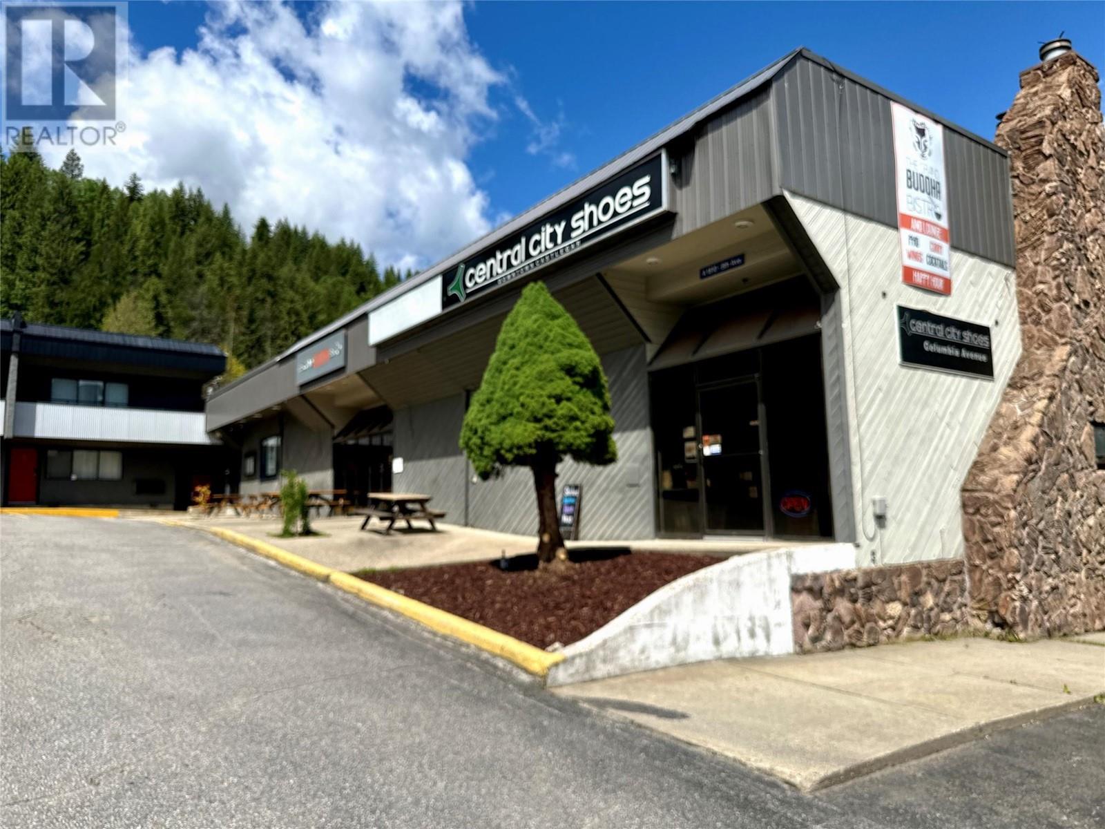  1810 8th Avenue, Castlegar