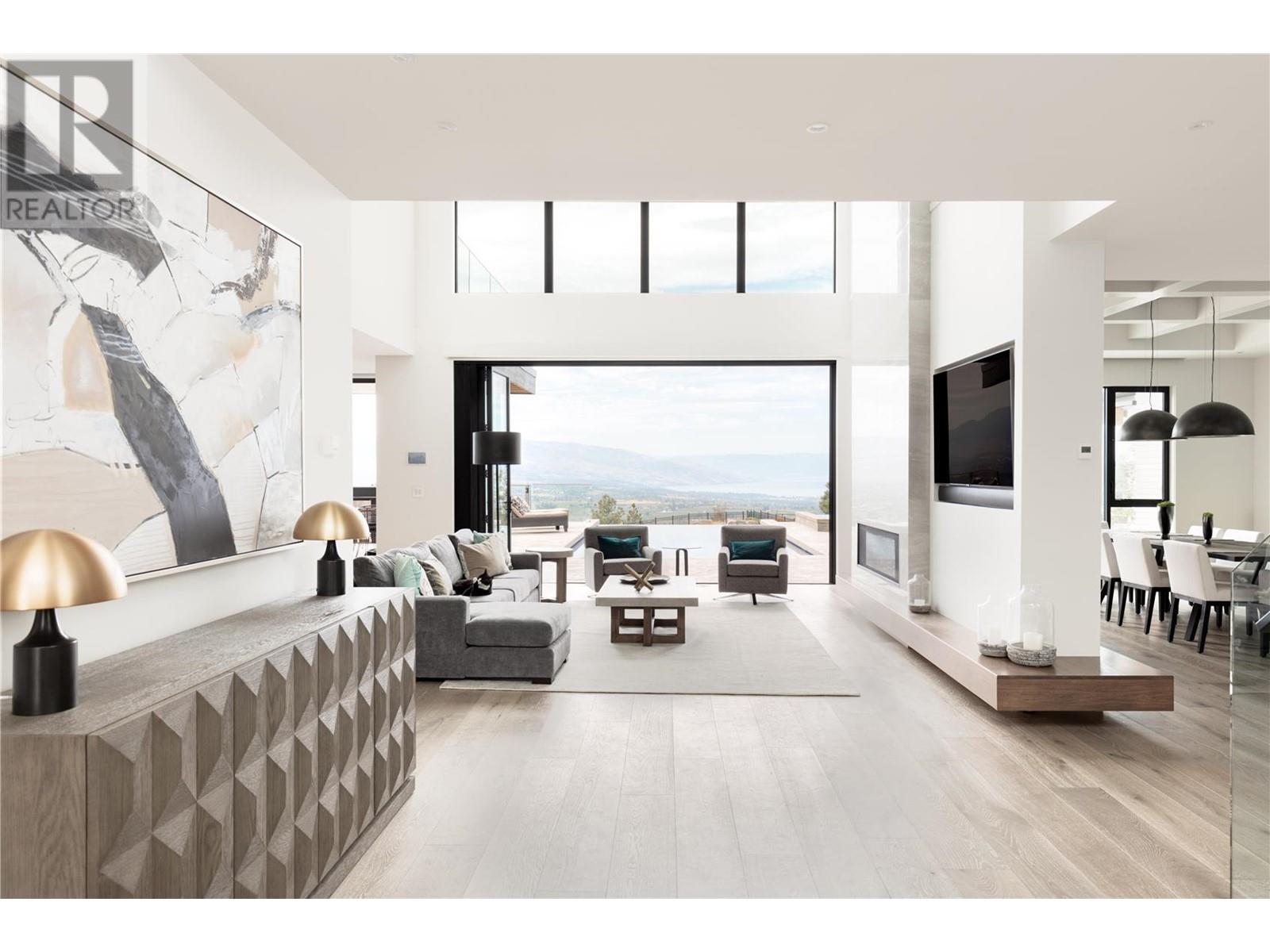 1372 Mine Hill Drive, Kelowna